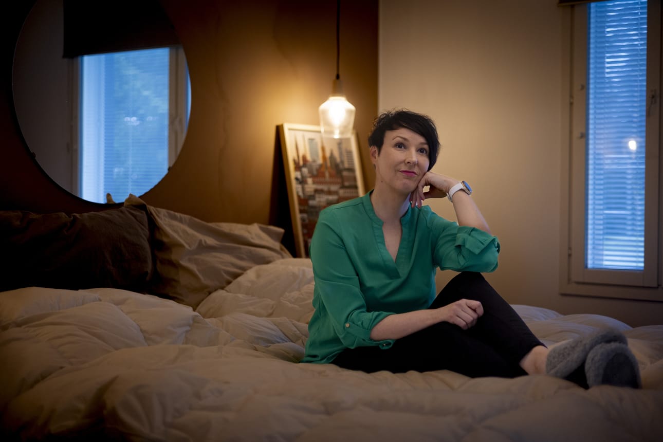 Kirsi Toivonen oli hyvä nukkuja, kunnes sai ensimmäisen lapsensa. Siitä alkoi kuukausia kestänyt unettomuus. Hän kokeili useita lääkkeitä, mutta niistä oli hänelle enemmän haittaa kuin hyötyä.