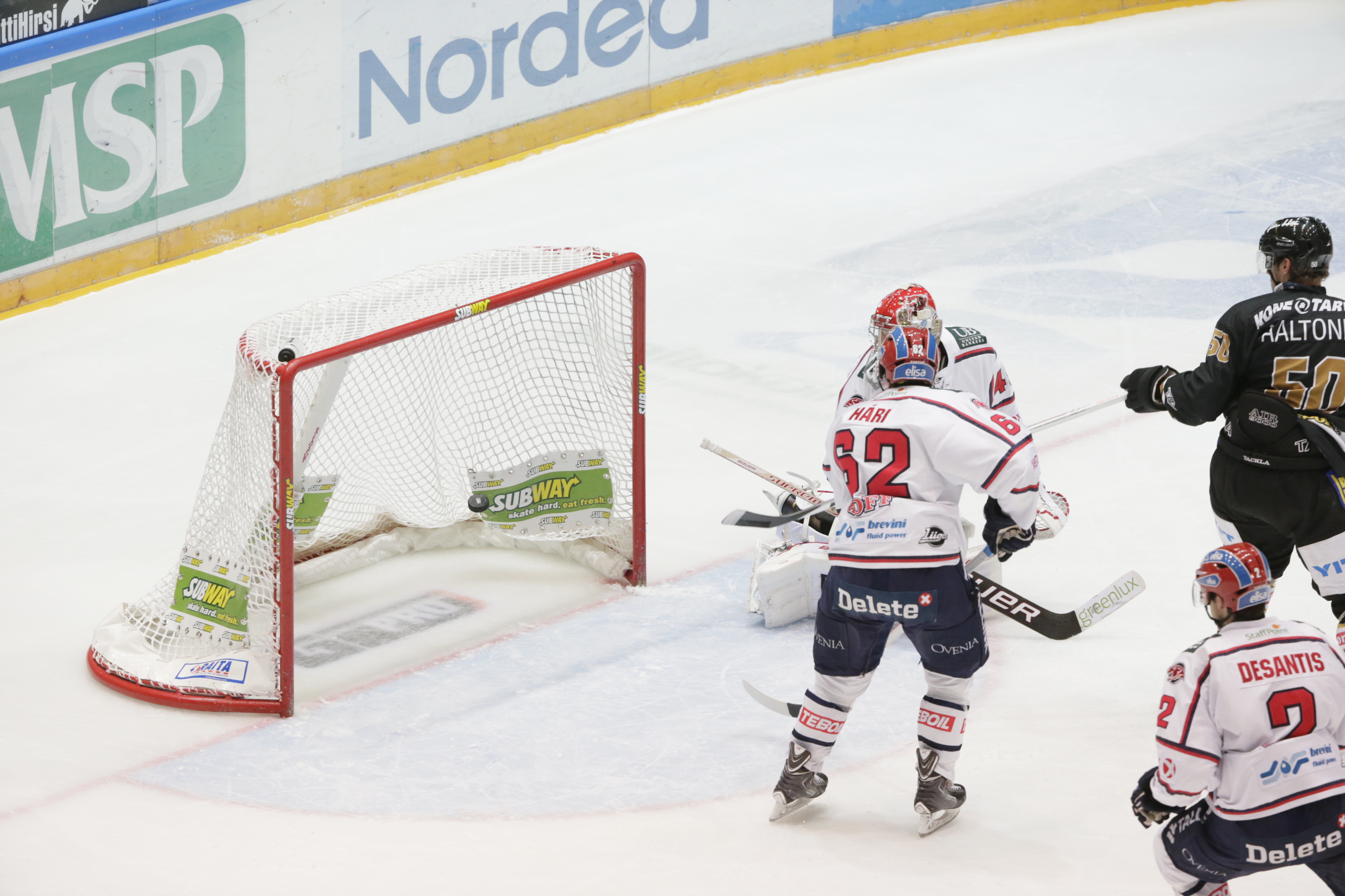 Kärpät sai tiistaina vieraaksi HIFK:n.