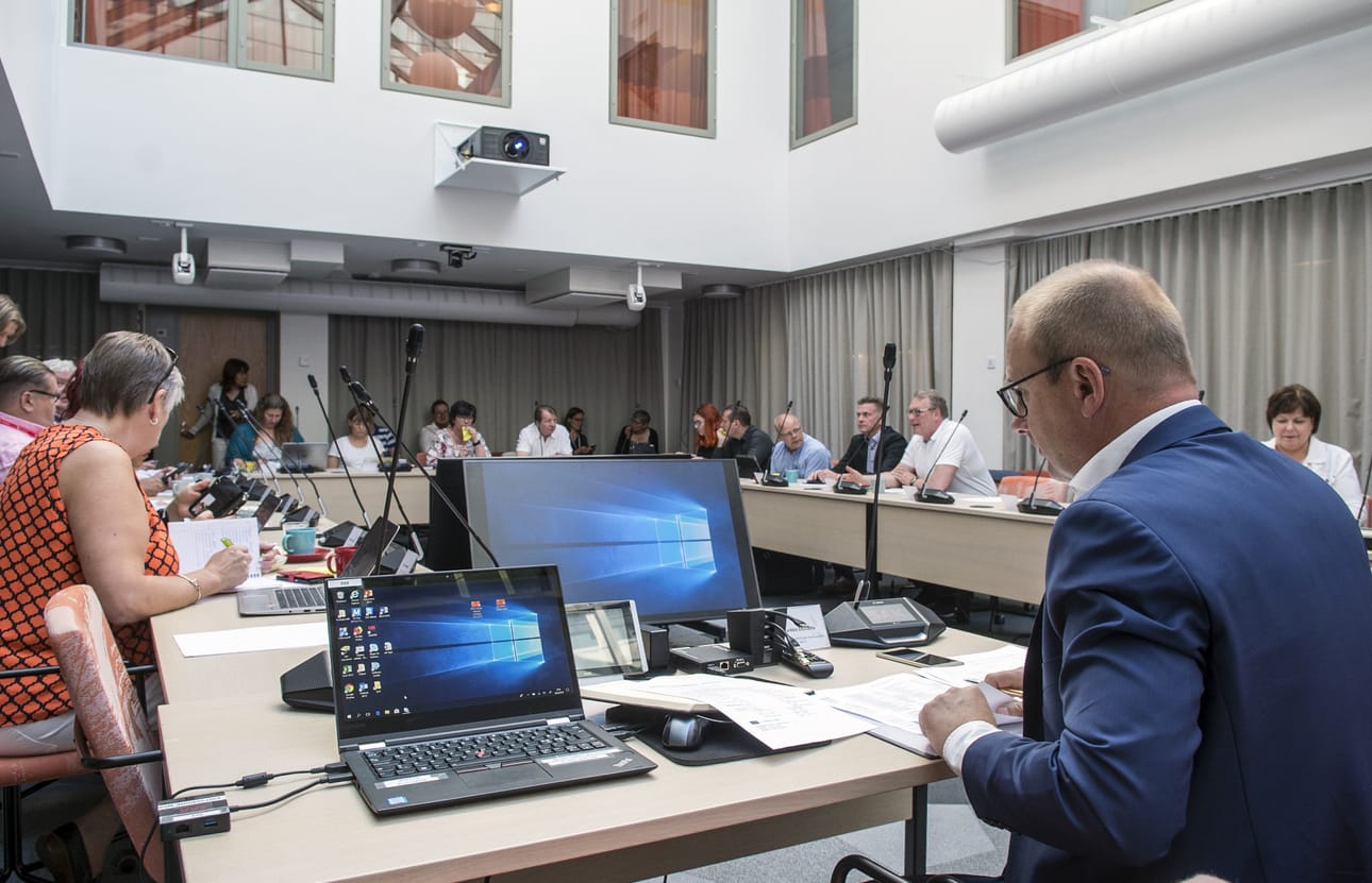 SAK:n hallitus pohti torstaina vastatoimia puheenjohtaja Jarkko Elorannan johdolla maan hallituksen suunnitelmien takia.