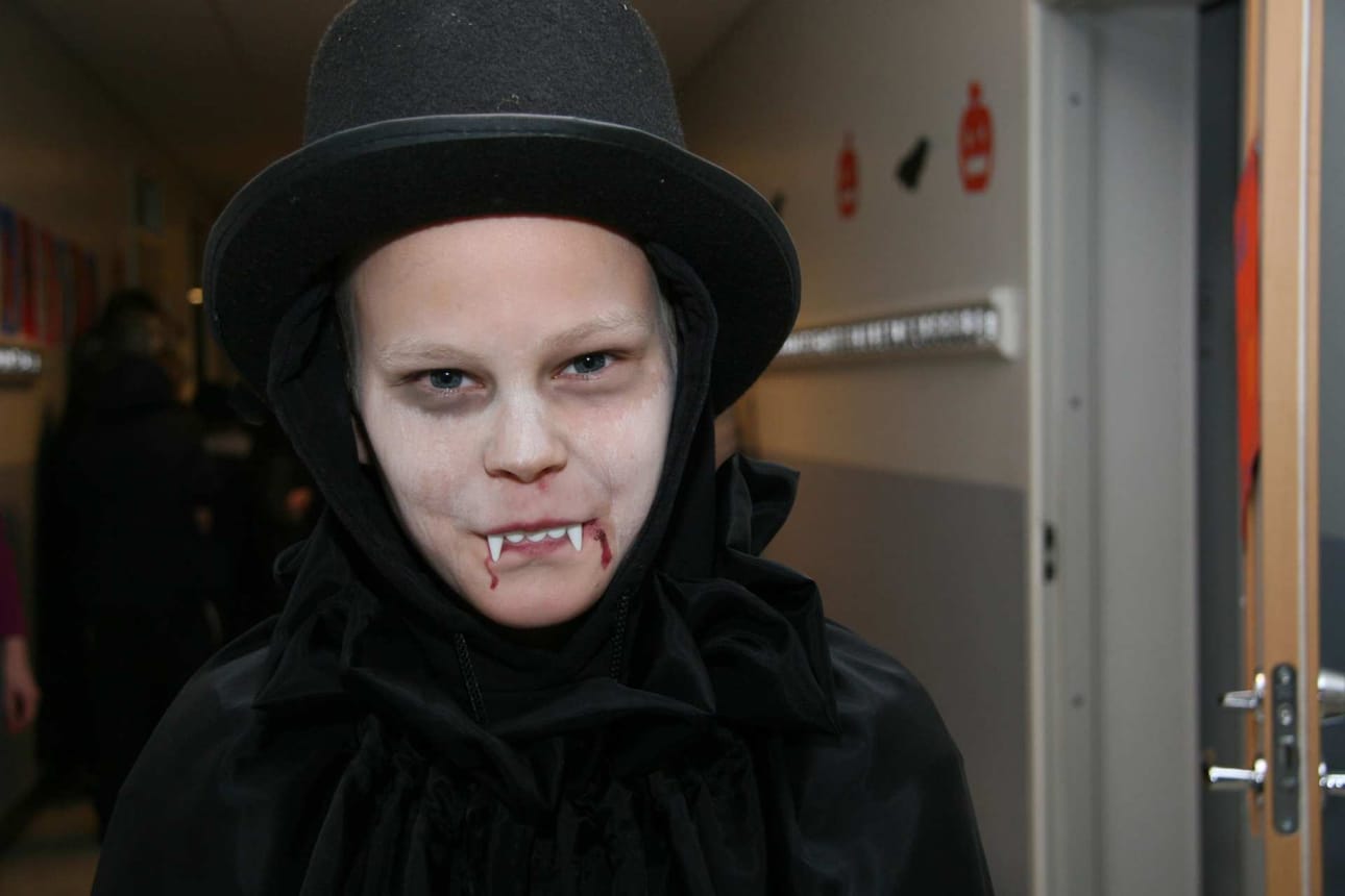 Suomalaisista kalentereista Halloweenia ei löydy, mutta Suomessakin juhlan viettäminen on vakiintunut lokakuun viimeiseen päivään.
