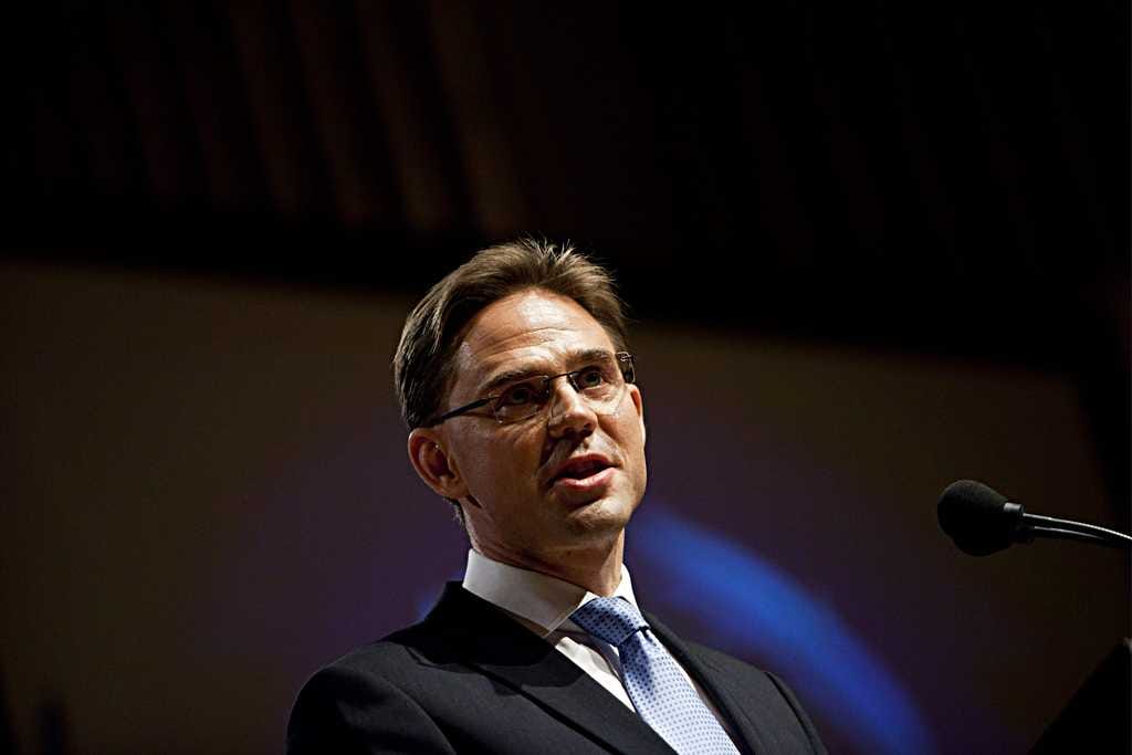 Jyrki Kataisen johtama kokoomus on lisännyt etumatkaansa perussuomalaisiin.