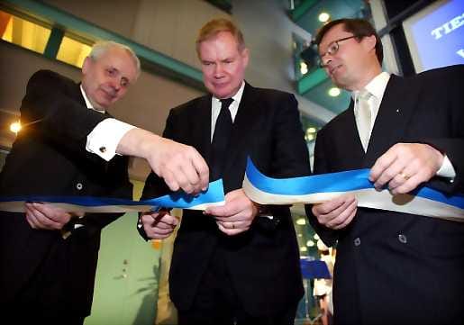Työttömyyden leikkauslupaus on jäänyt Paavo Lipposen pääministerikausilla lunastamatta.