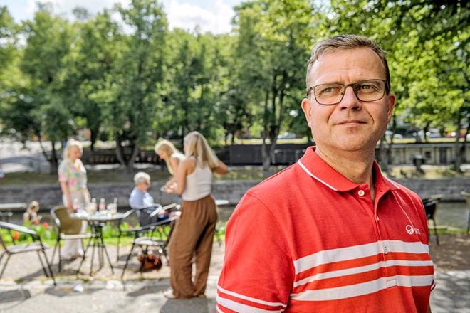 Petteri Orpo sanoo terveyshuolien opettaneen hiljentämään työtahtia ja delegoimaan vastuuta myös muille.