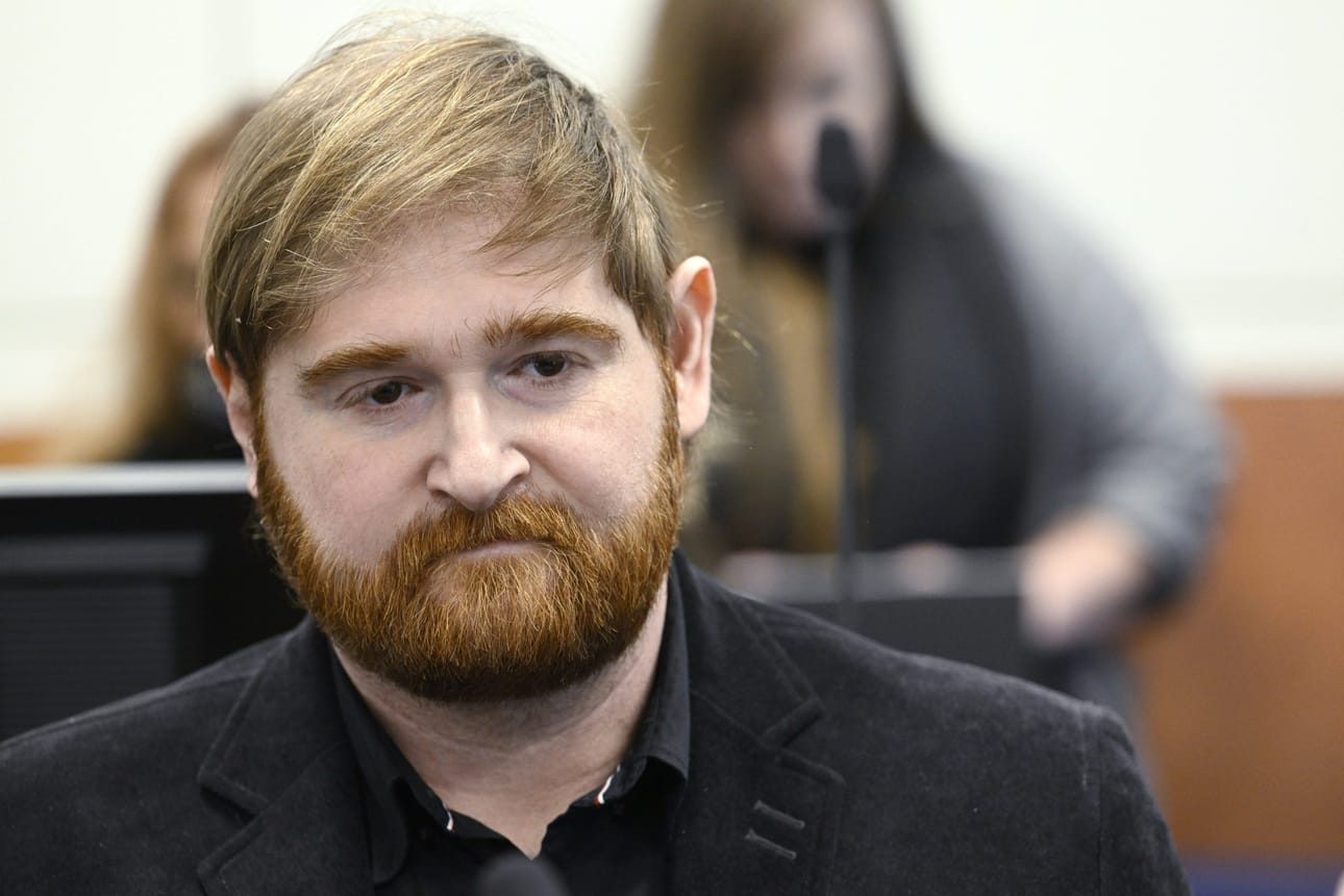 Ranskan kansalaista Gabriel Teminiä syytetään törkeästä säännöstelyrikoksesta ja puolustustarvikkeiden maastavientirikoksesta LEHTIKUVA / Heikki Saukkomaa