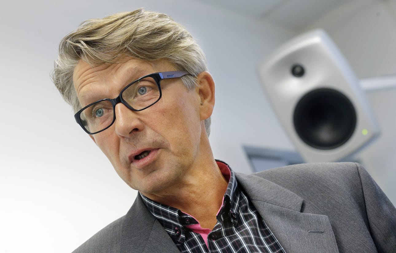 SRK:n pääsihteeri Tuomas Hänninen viime torstaisessa tiedotustilaisuudessa.