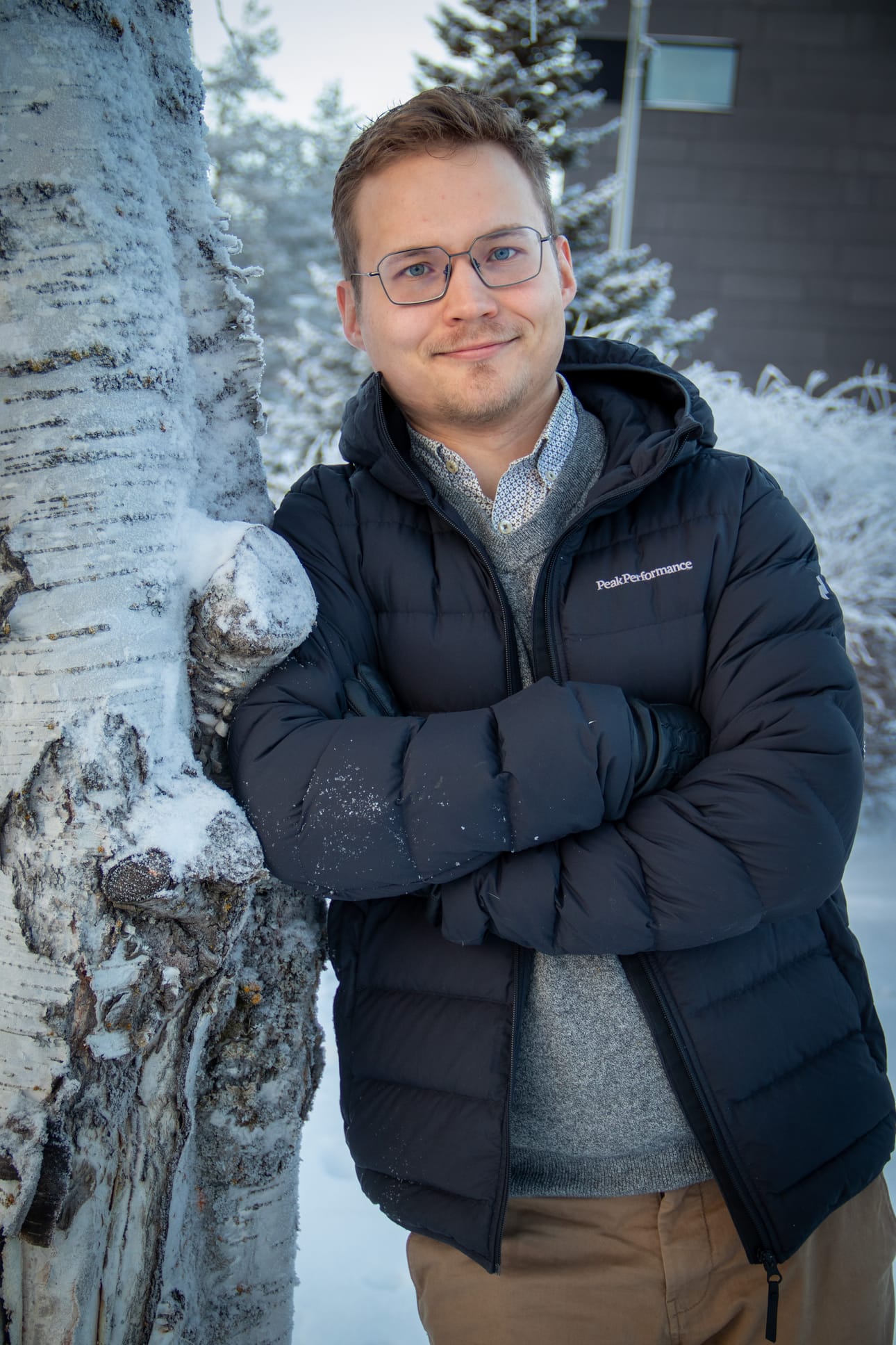 Liminkalaistaustainen Henrik Ahvenjärvi perehtyi väitöskirjassaan MS-taudin hoitoon.