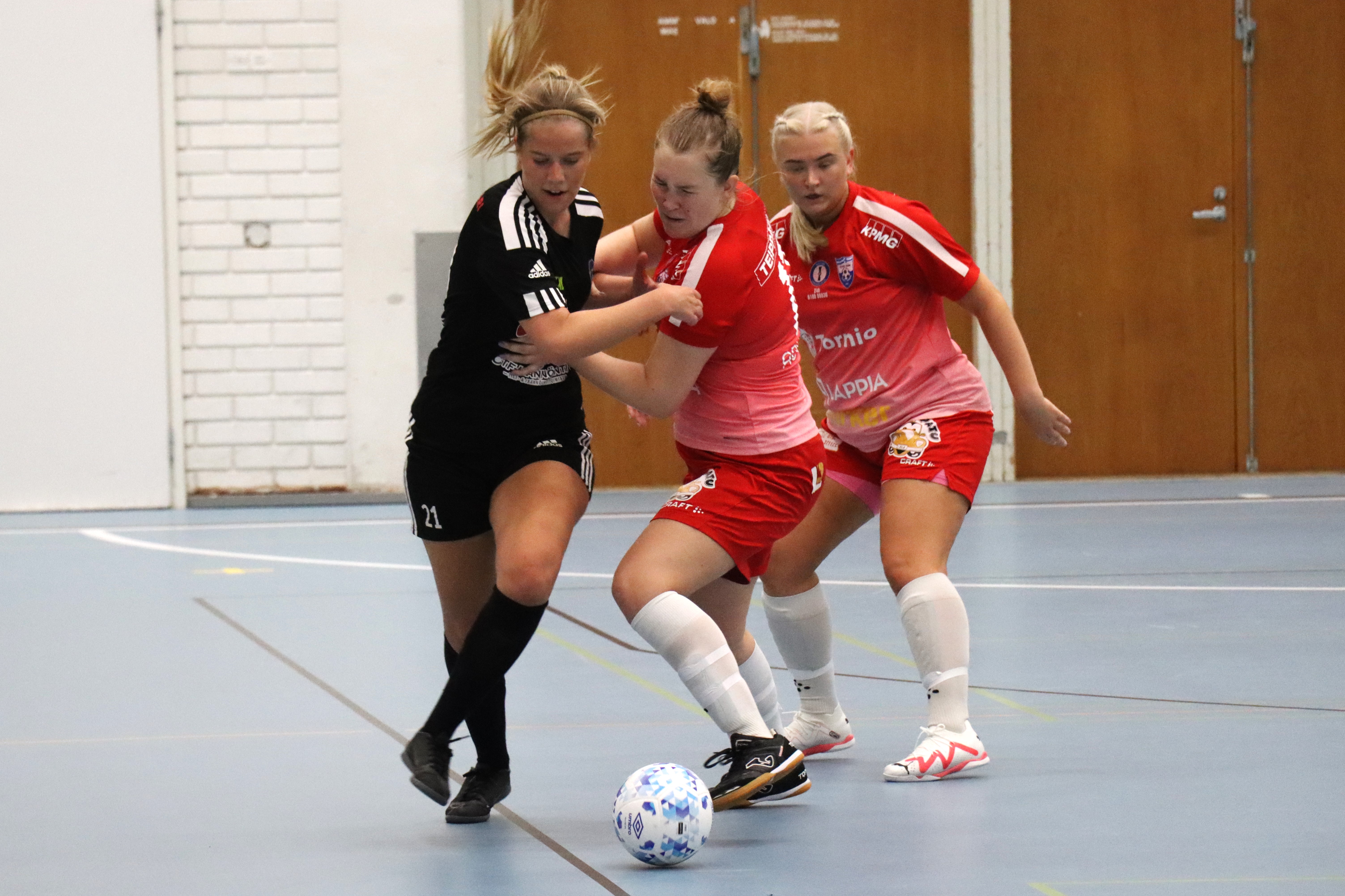 Neljän maalin Niemi oli FC Sportin tähti kauden avausottelussa – "Tässä vaiheessa voitto on tärkein"