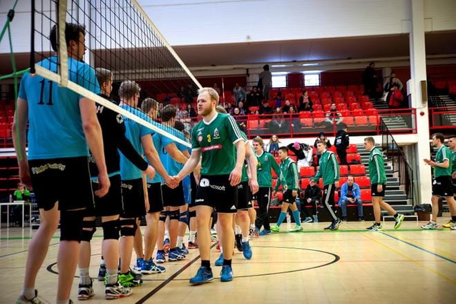 Narvi-Pallo poistui tappion kärsineeenä vihreäpaitojen kotiluolasta Variskalta. KUVA: KALLE LYDMAN