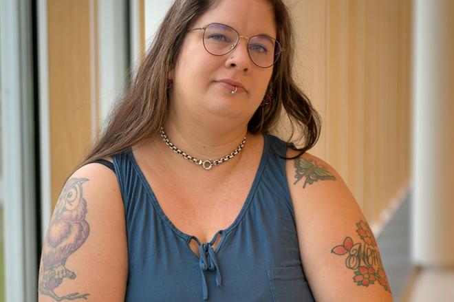 Lähisukulainen haukkui "rumat kuvat" ja katkaisi välit – Terhi Elomaa ei ole katunut päivääkään tatuointeja, jotka ovat hänelle tapa ilmaista itseään