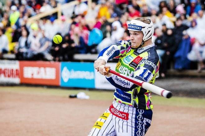 Perttu Ruuska oli täysin pitelemätön: 2+8 lyötyä, 3 tuotua juoksua sekä kärkilyöntisaldo 14/15. KUVAT: KRISTA LUOMA