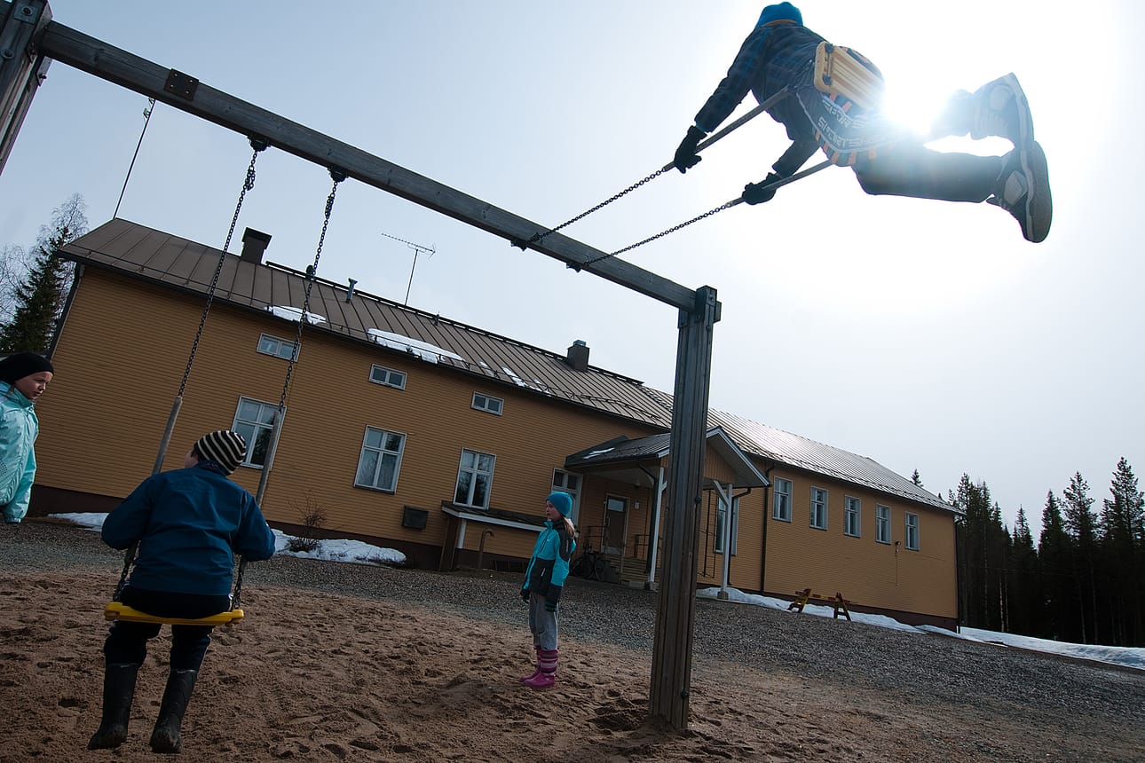 Kuolion koululaisten välituntitouhut jatkuvat kesän jälkeen ehkä Tolpanniemen koululla.