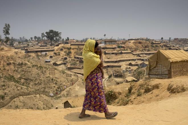 Maailman suurimmassa pakolaisleirissä Bangladeshissa asuu arviolta 600?000 rohingyaa. Valtaosa heistä on tullut viime elokuun jälkeen. Leiri on noussut valtion pensaikkomaille. KUVA: EU/ECHOK M ASAD