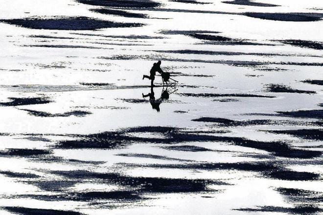 Vuonna 2020 hukkui ennakkotietojen mukaan useampi ihminen jäihin kuin moneen vuoteen. Kuva: Mikko Lehtimäki