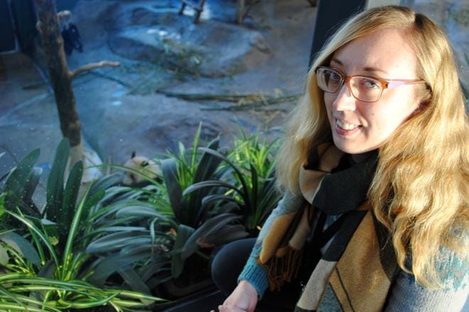 Eläinpuiston intendentti Heini Niinimäki sanoo Ähtäri Zoo:n olevan monella tavalla uuden edessä. Koko aluetta ja palvelua on koko ajan kehitettävä. KUVA: EEVA-LIISA KULJU