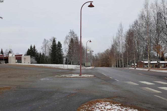 Soiniin suunniteltu uusi kevyen liikenteen väylä ulottuisi toisesta päästään Kirkonmäen korkeudelle. KUVA: PENTTI HONKOLA