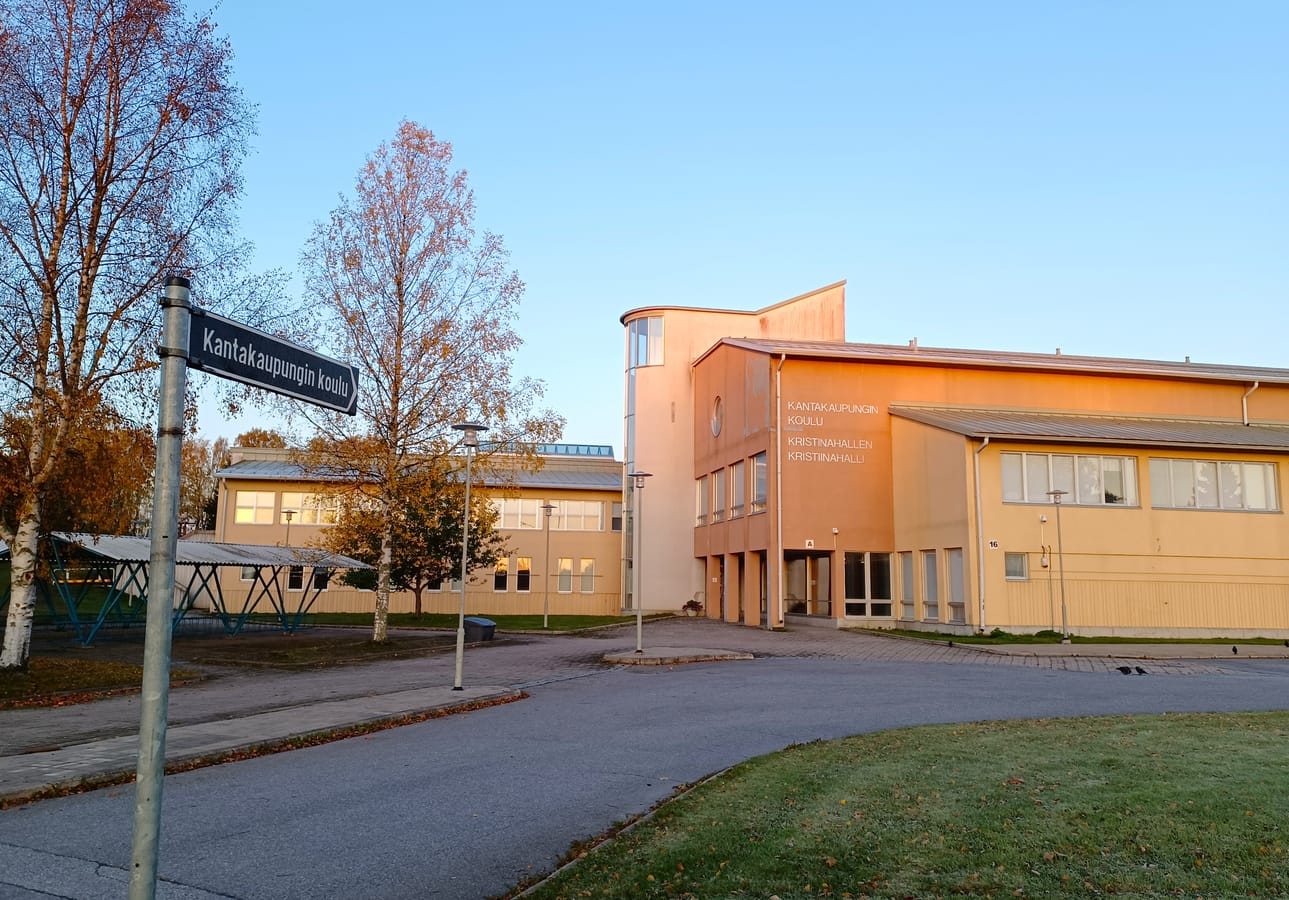 Kantakaupungin koulu on Kristiinan ainoa suomenkielinen alakoulu.