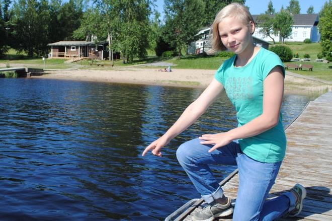 Mira-Maria Mäkinen on jatkanut uimareissujaan Harriin keväisen tapahtuman jälkeen. KUVA: EEVA-LIISA KULJU