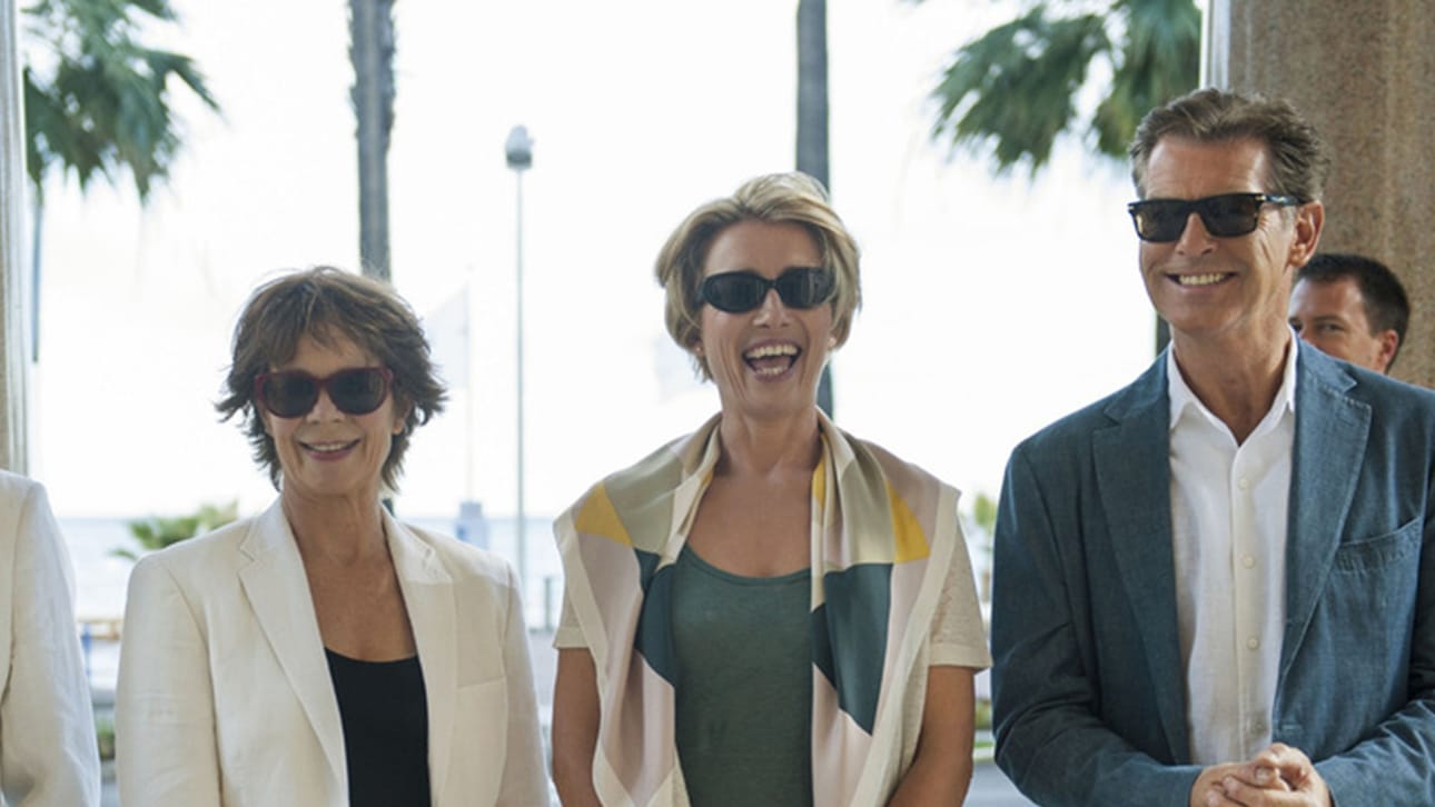 Celia Imrie, Emma Thompson ja Pierce Brosnan lähtevät Pariisiin hankkimaan huijattuja eläkesäästöjään takaisin Love Punch -komediassa.
