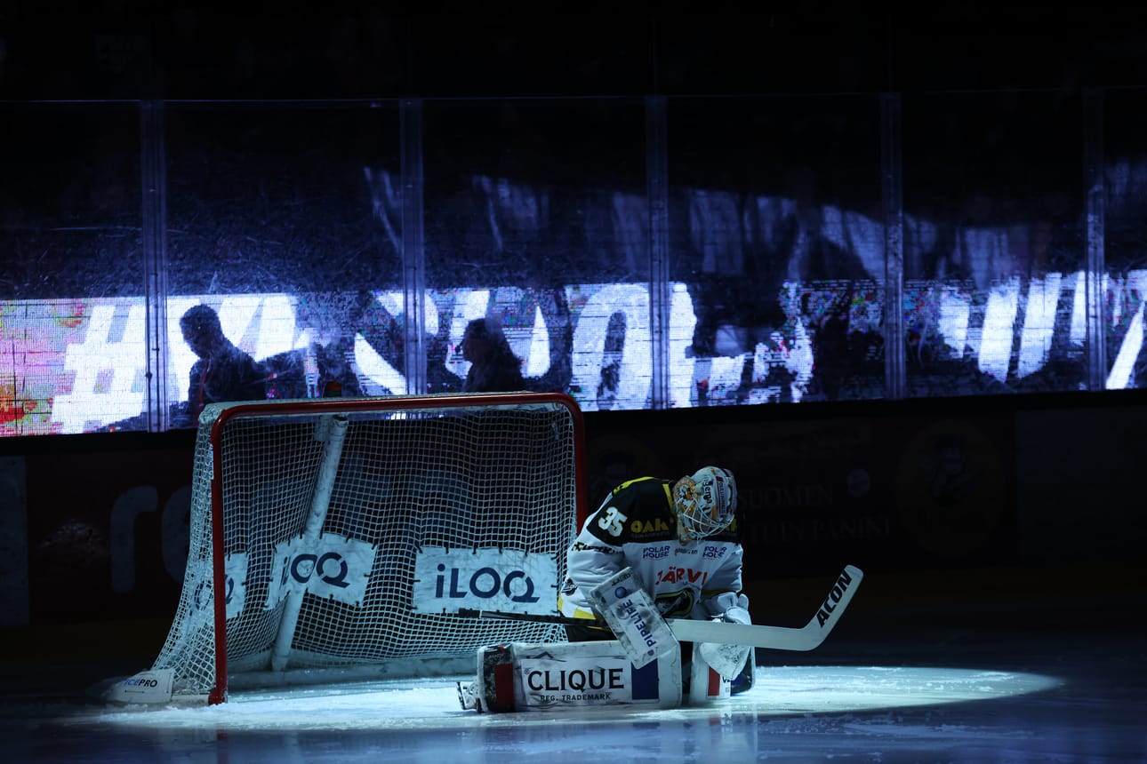 Karolus Kaarlehdon debyytti Kärpissä ei sujunut valoisissa merkeissä.