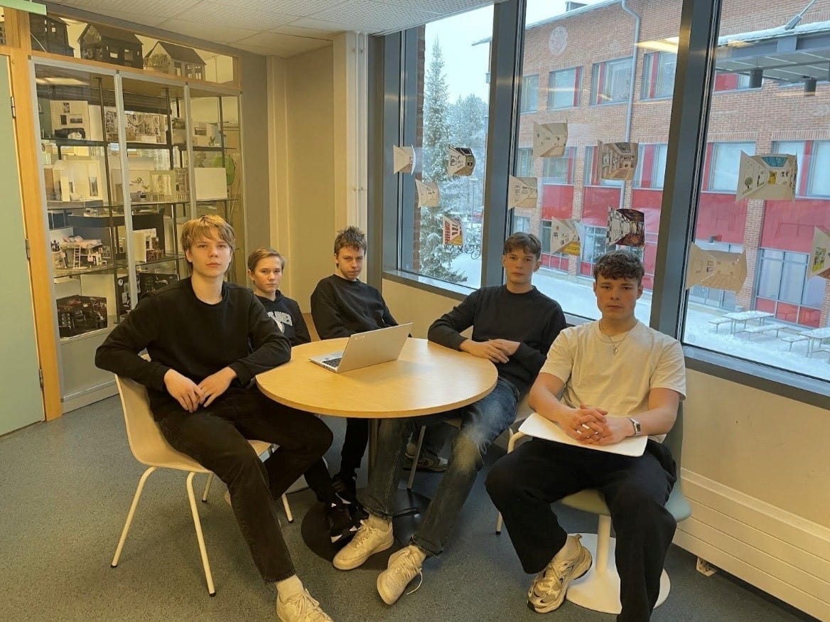 Liikunnasta podcastissa keskustelivat Pyry Lahenius, Severi Ruotsalainen, Jalmari Turunen, Jarkko Ojantakanen ja Aapo Sanaksenaho.