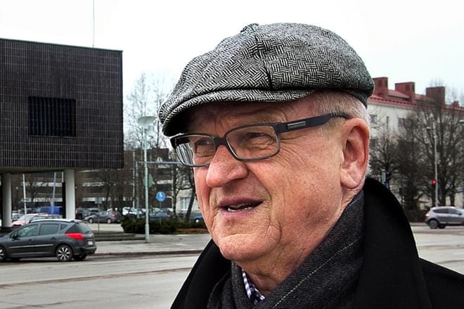 Valtiopäiväneuvos Markus Aaltonen Seinäjoelta muistelee Mauno Koivistoa kunnioituksella. KUVA: JOUKO HÄNNINEN