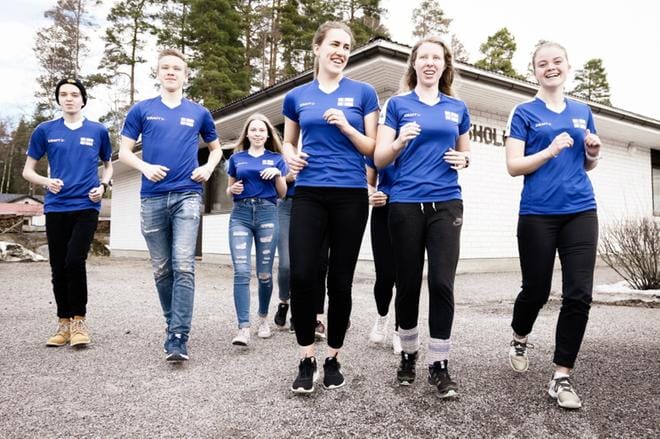 Mustasaaren urheilulliset lukiolaiset ovat harjoitelleet Berliinin puolimaratonille tammikuusta lähtien. KUVAT: SAMPPA TOIVONEN