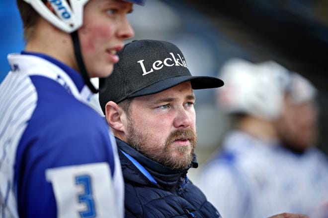 Tomi Niskanen luotsaa Vimpelin Vetoa myös tulevalla kaudella.