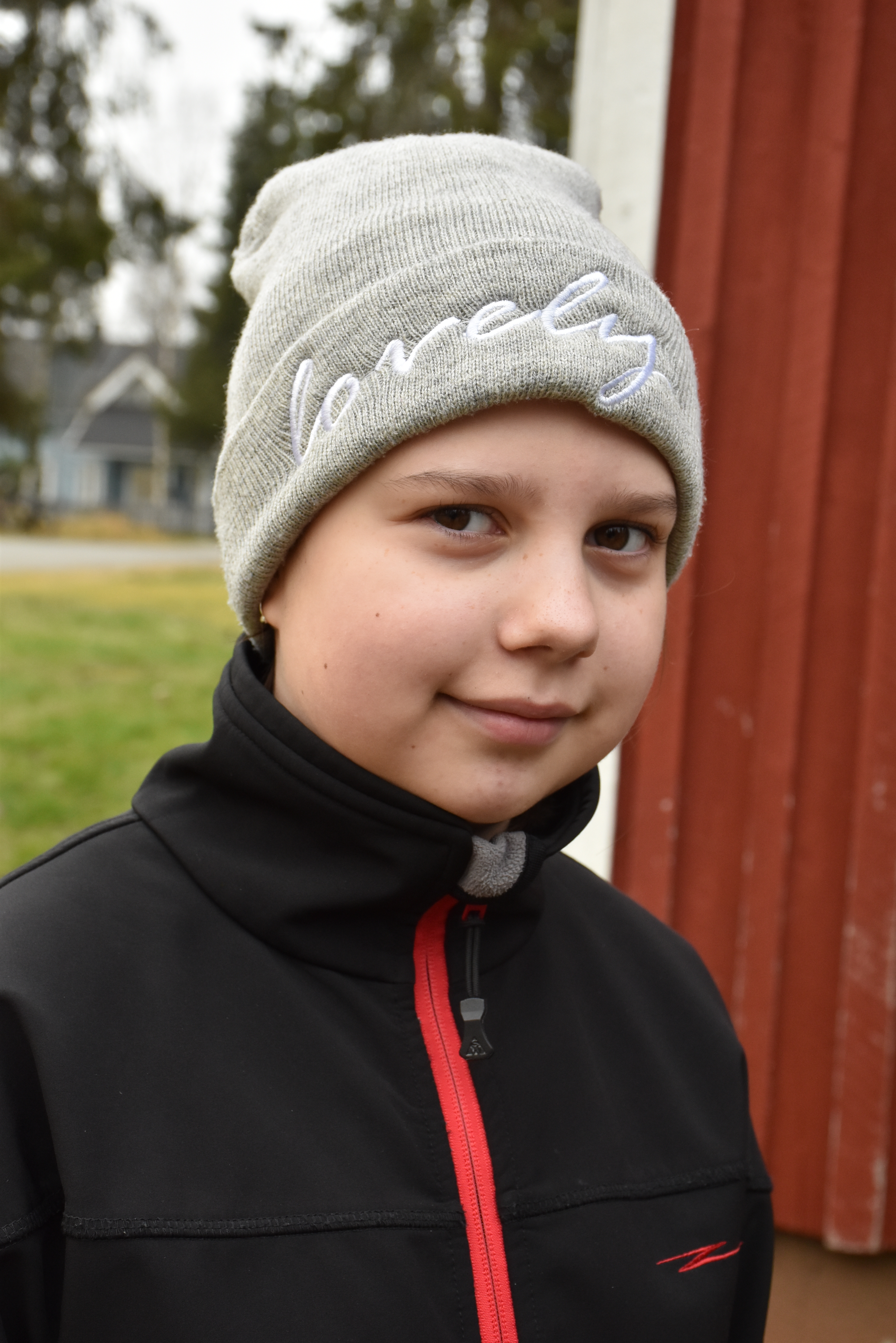 1. Hoidetaan koiria.
2. Sain hoitaa koiranpentuja tätini kanssa.
3. Olen oppinut, että ei saa kiusata koiria tai härnätä ruoka-aikana.
4. He voivat auttaa, jos ei tajua jotain asiaa.
Sanni Parkkisenniemi