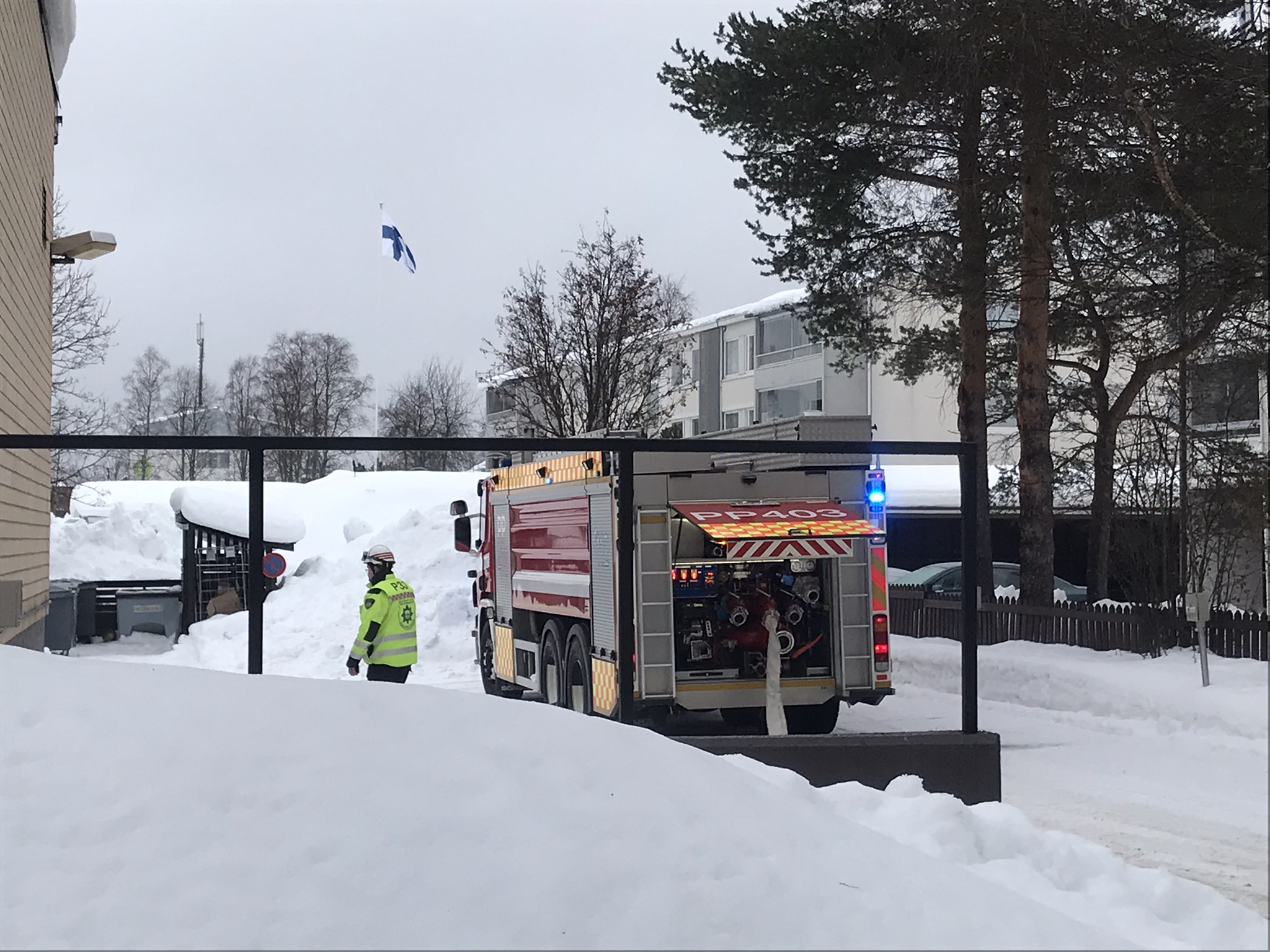 Sähkökärystä savuvahinkoja kiinteistöön Kitkantiellä