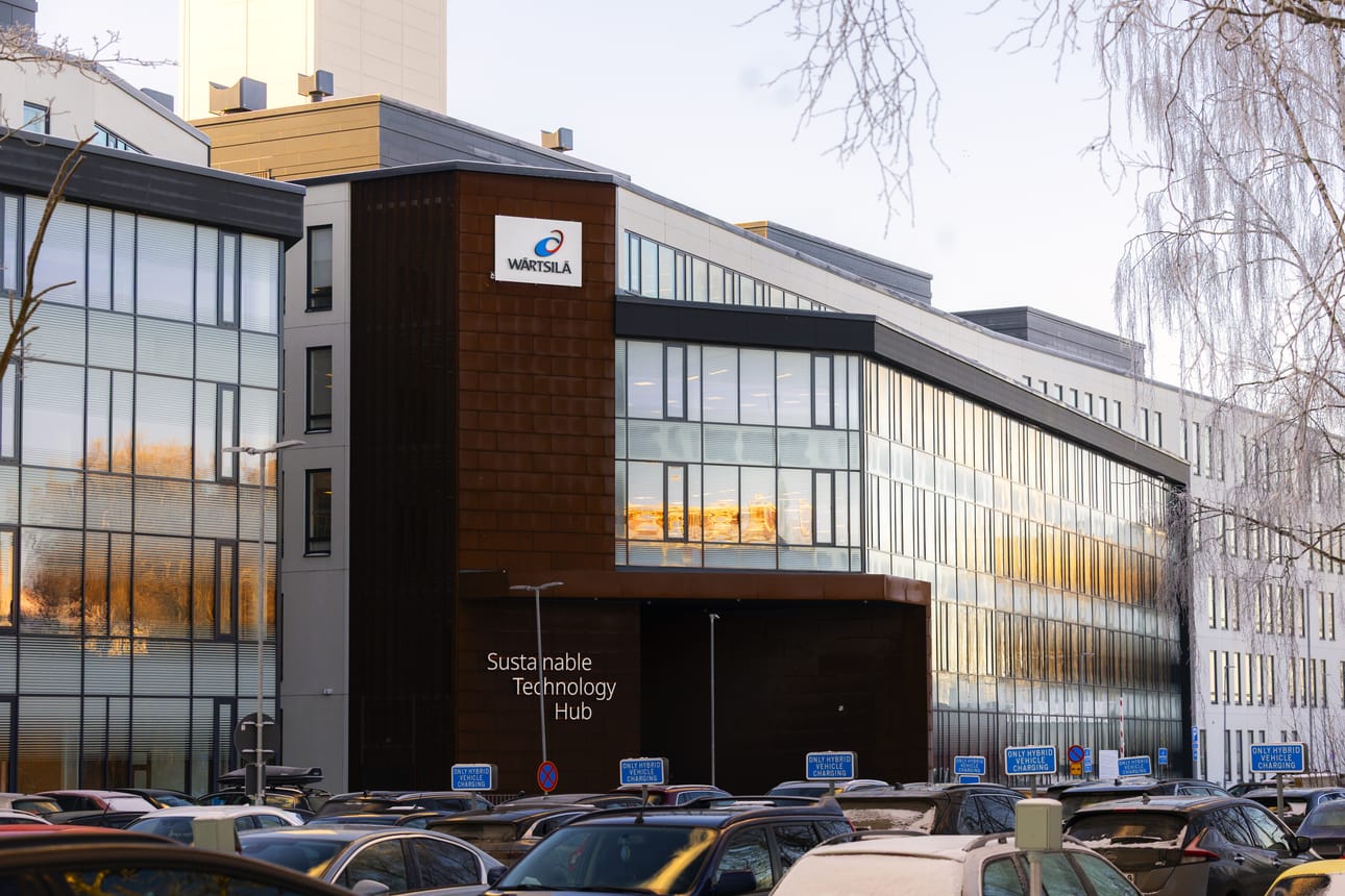 Vaasasta lähtee kymmeniä työtehtäviä. Arkistokuva.