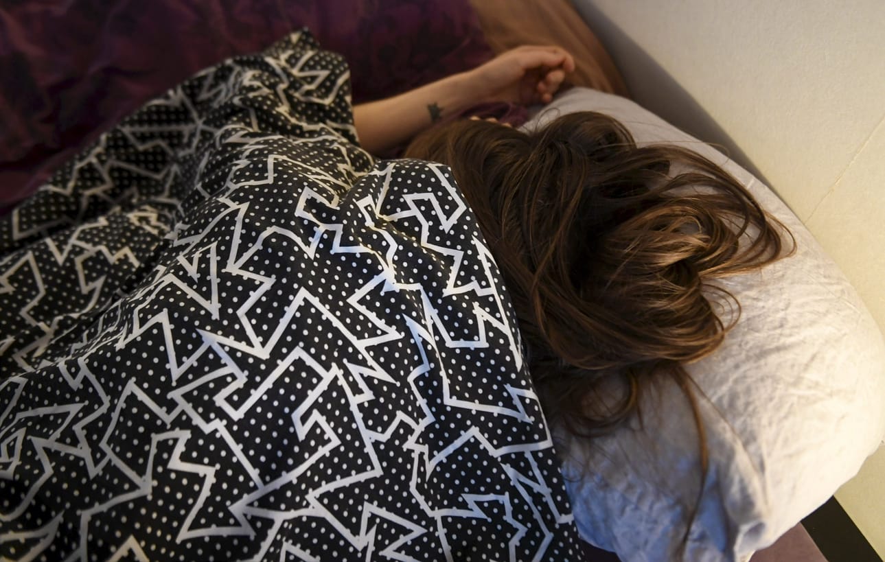 Vuorokausirytmi on hyvin sisäänkirjoitettu ominaisuus, kertoo Helsingin yliopiston kansanterveystieteiden dosentti Ilona Merikanto. LEHTIKUVA / VESA MOILANEN