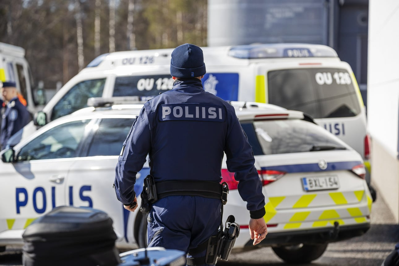 Poliisi epäilee, että mieheltä huijattiin soittamalla 80 000 euroa – muista nämä asiat, jos sinulta kysytään verkkopankkitunnuksia