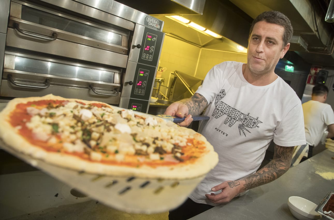 Sirkkapizzan valmisti Putte's Bar & Pizzan Ariel Altsano. Pizzassa on Finsectin Griidy-brändin sirkkoja.