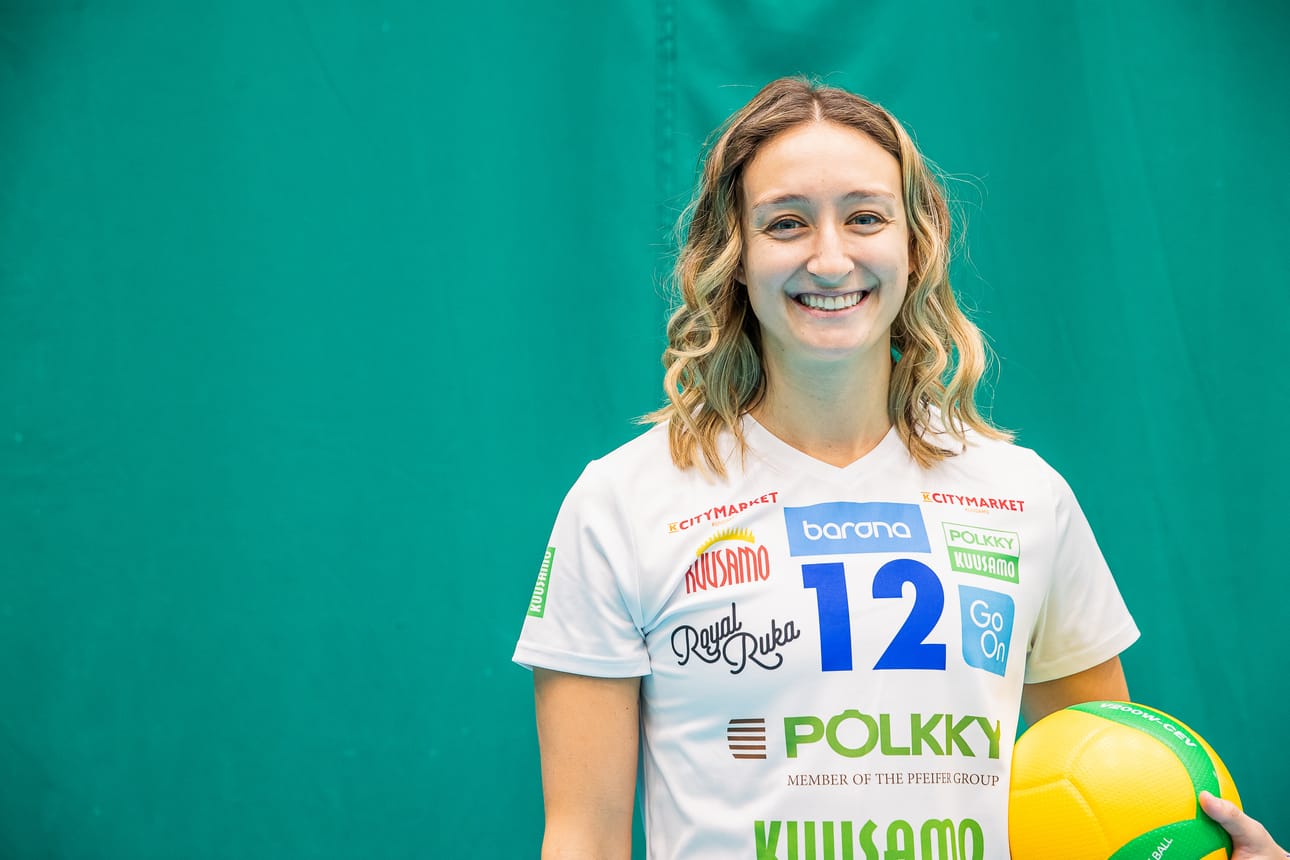 Courtney VanLiew esitti vahvoja otteita sunnuntai-iltana Kuopiossa.