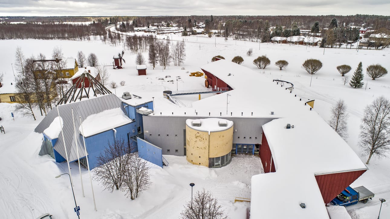 Vihannin kirjasto ukonkantti