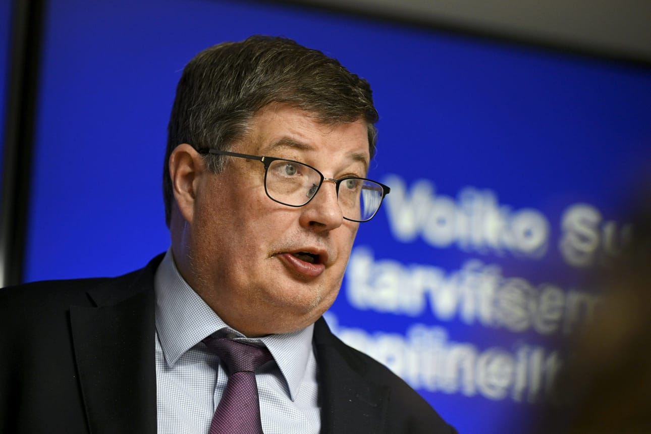 Työministeri Arto Satonen on toiminut kansanedustajana vuodesta 2003. Nyt hän tavoittelee Kelan pääjohtajan paikkaa. LEHTIKUVA / Antti Aimo-Koivisto