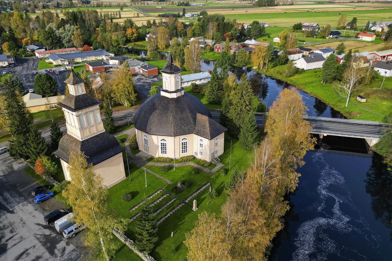 Alajärven seurakunta hakee kanttoria Vimpelin alueelle.