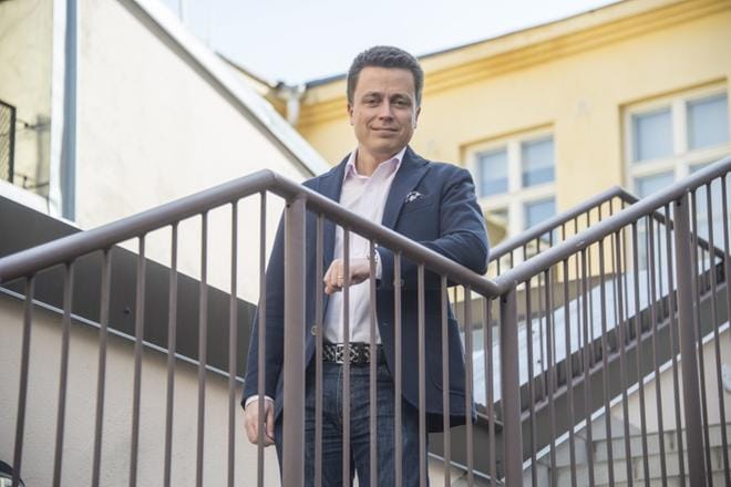 Atte Kaleva palasi Suomeen sotilastarkkailijaoperaatiosta Intian ja Pakistanin rajalta helmikuun lopulla. Hänellä on taas aikaa vuonna 2014 aloittamalleen yritystoiminnalle. Kuva: Markku Ojala