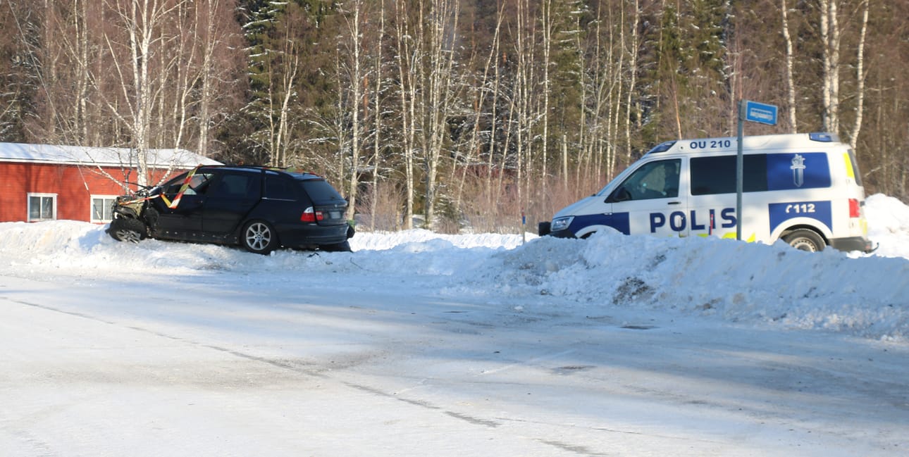 Liikenne sujui Mieluskyläntiellä aamukymmenen jälkeen jo normaalisti.