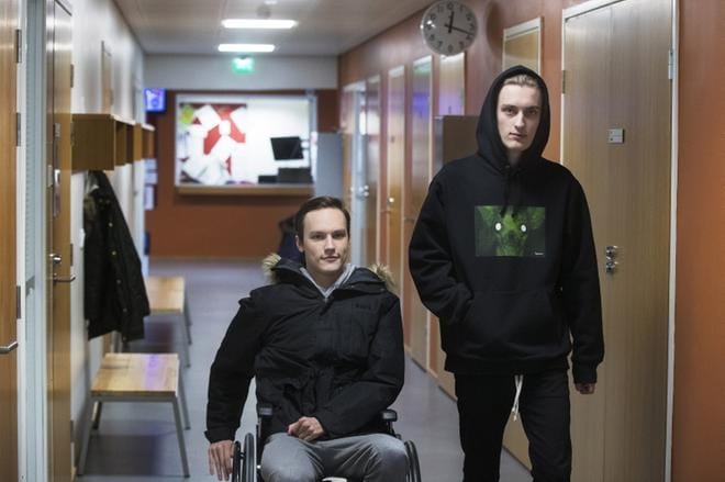 Viime vuonna 18 vuotta täyttäneet Santeri Knuutti ja Juho Suomela äänestävät elämänsä ensimmäisen kerran Mustasaaren neuvoa-antavassa kansanäänestyksessä.