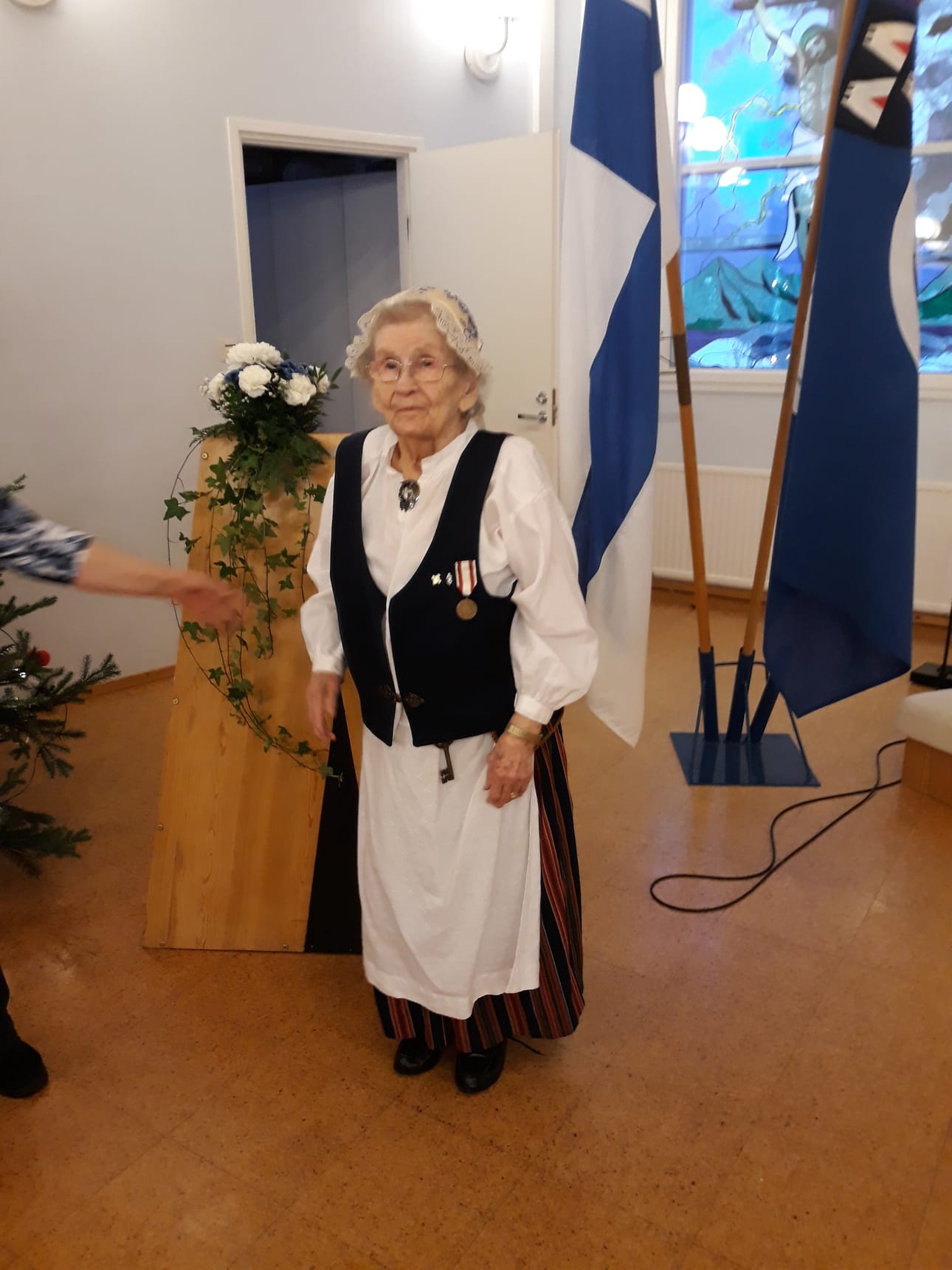 Veteraani Tyyne Fredrikson,95, oli mukana Posion juhlassa.