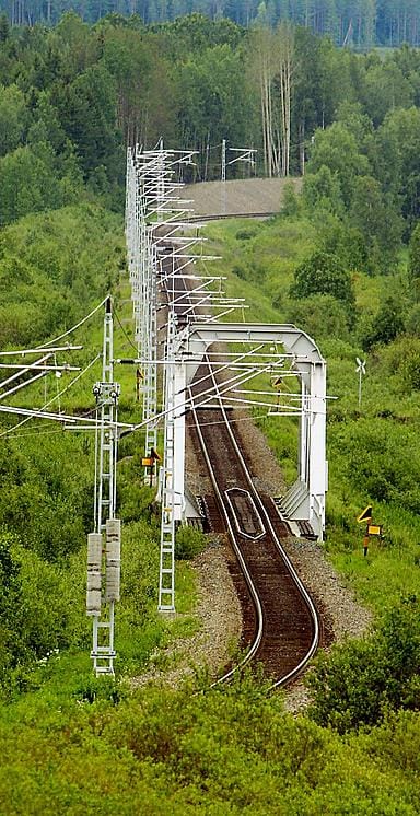 Oulu-Kontiomäki-Iisalmi-rataosuudella tehdään nopeita koeajoja.