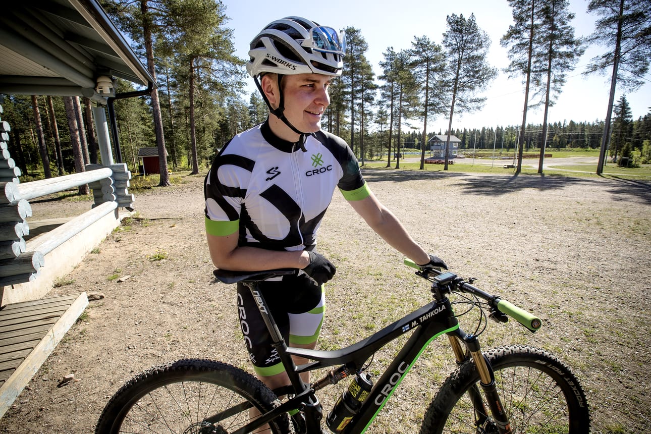 Kilpapyöräilijä Matti Tahkola