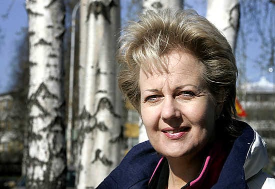 Viestintäministeri Suvi Lindénin mukaan pelkän kytkykaupan tarjoaminen on mahdollista kietää lailla, jos konsepti yleistyy