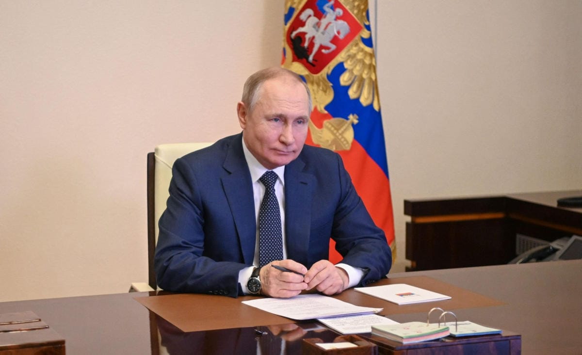 Putinin mukaan Venäjä on valmis etsimään ratkaisua konfliktiin. LEHTIKUVA/AFP