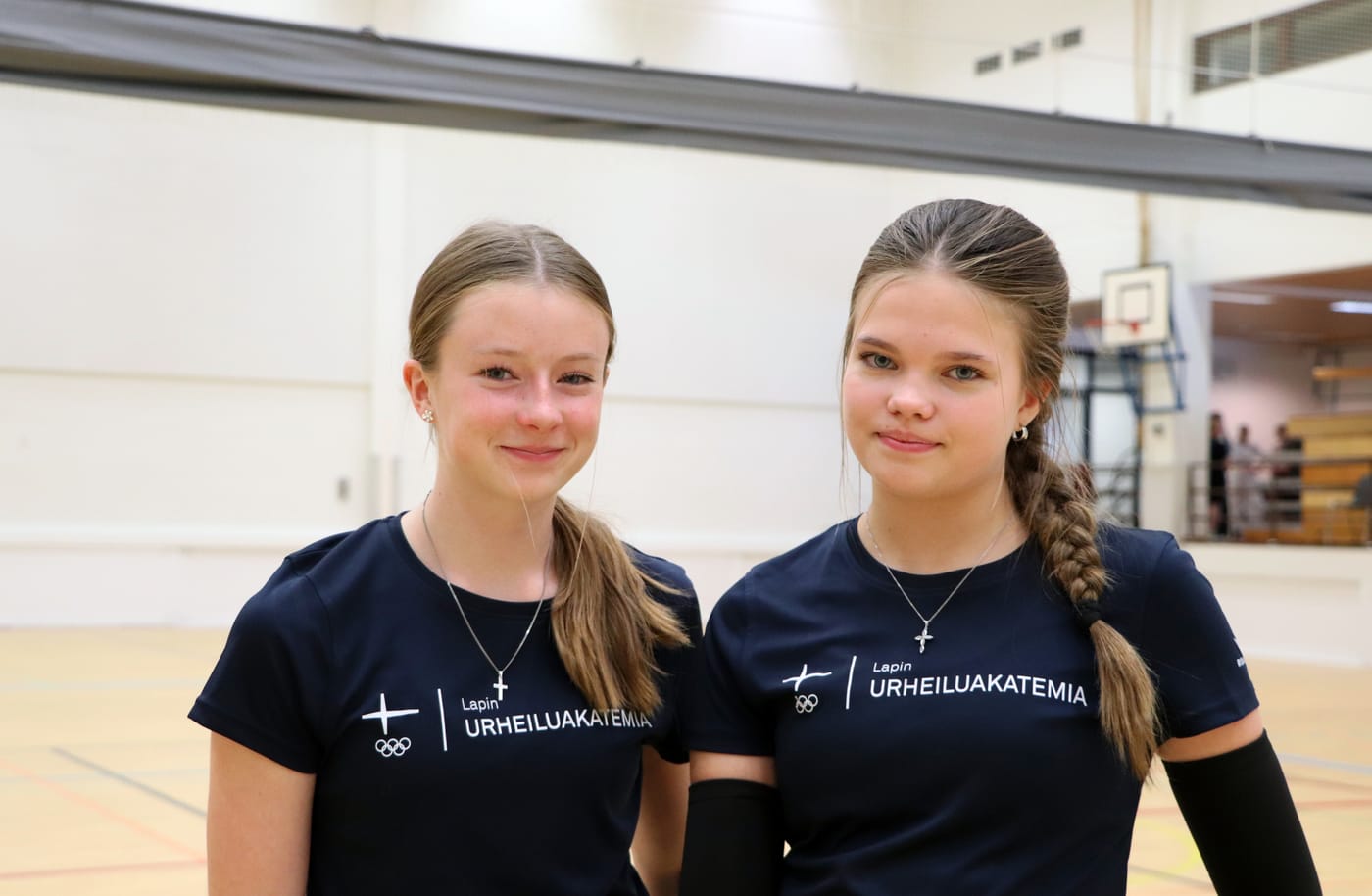 pudasj-rvel-iset-anni-ja-vilhelmiina-haluavat-joskus-pelata-lentopalloa