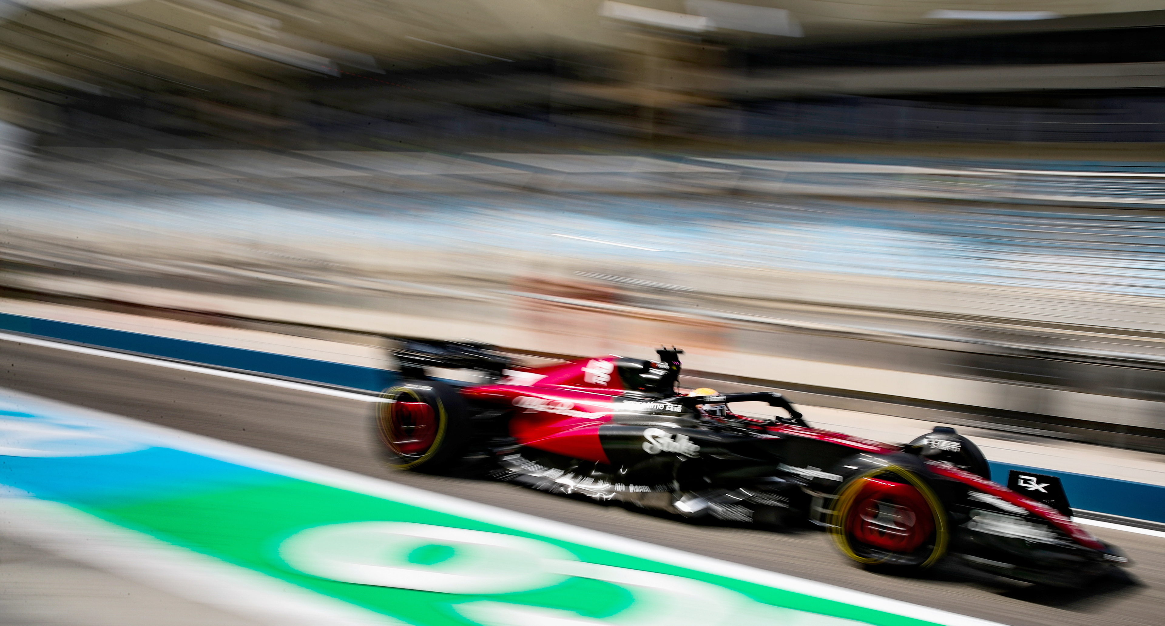 Tallin toimintatavat ovat jo takaraivossa – Bottas luottaa Alfa Romeon edistysaskeliin, lauantain testien 3. nopein