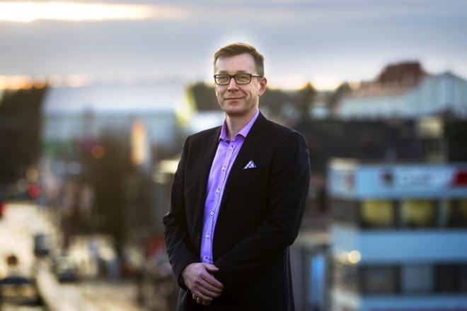 Ilkka-Yhtymän toimitusjohtaja Olli Pirhonen jatkaa hallitustehtävissä Matti Korkiatuvan jalanjäljissä. KUVA: MARIA MÄKI