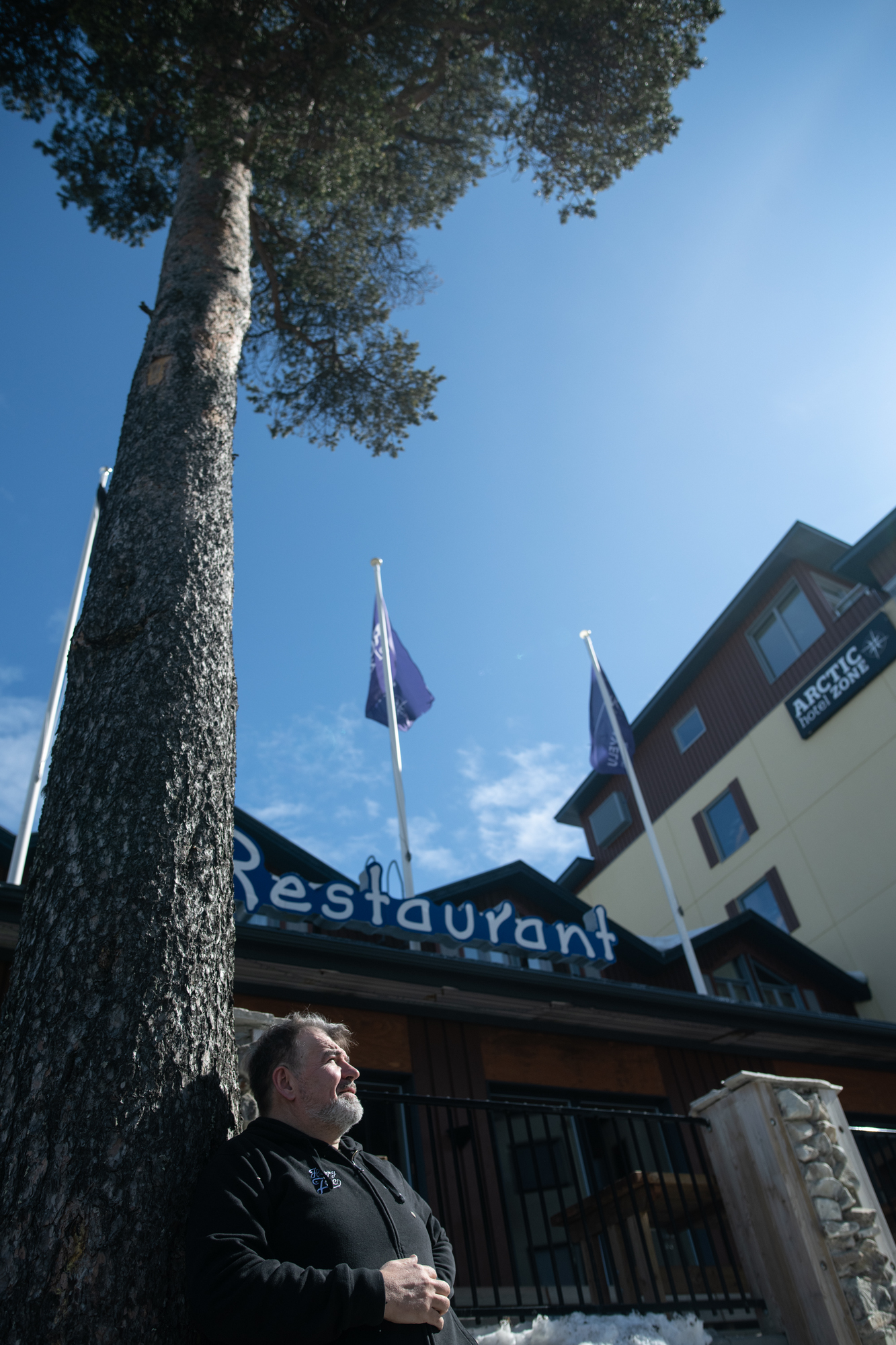 Zonen altistusketjussa ei jatkotartuntoja Kuusamossa – Ravintoloitsija Jokke Kämäräinen miettii, voidaanko asiakkaiden nimet kerätä tietosuoja huomioiden