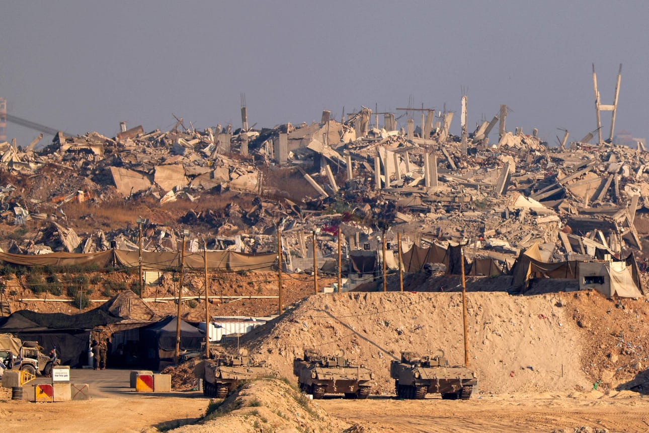 Israel käynnisti tehostetun hyökkäyksen Gazan kaistalla sen jälkeen, kun Israel jatkoi sotatoimiaan maaliskuussa. Kuva tämän viikon torstailta. LEHTIKUVA/AFP